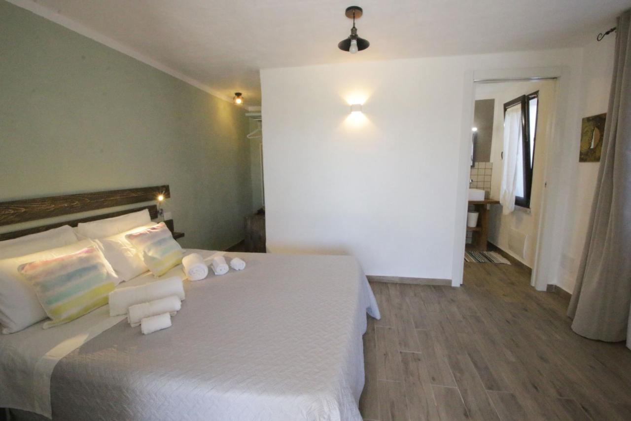 Bed & Breakfast Anacleto Bassacutena